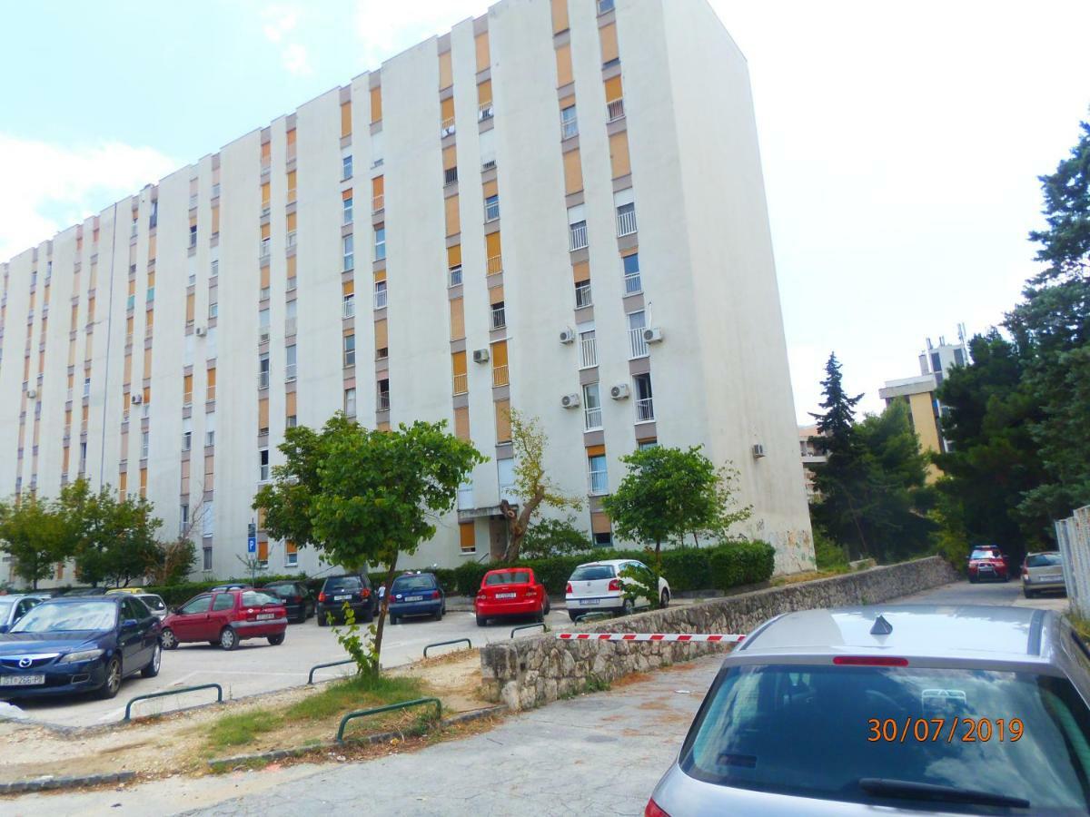 Apartments Lara & Ante Spalato Esterno foto